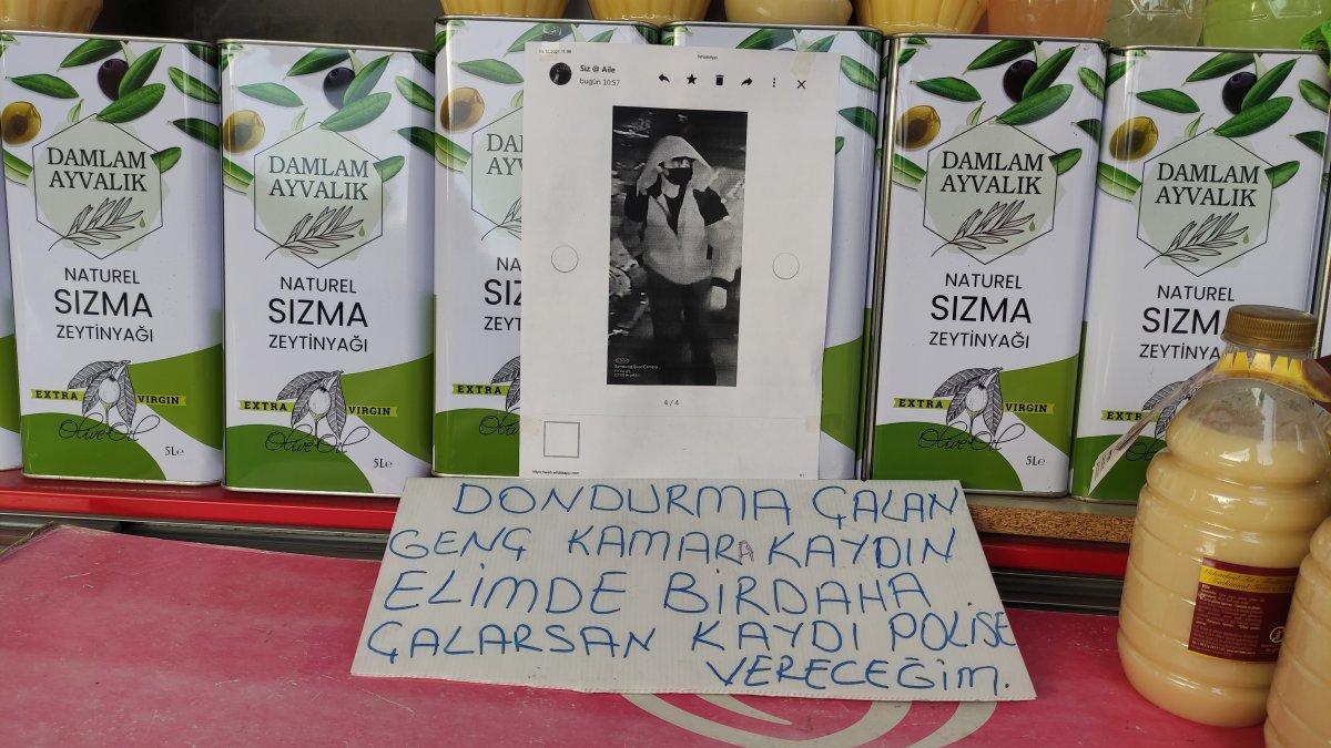 Bursa'da dondurma çalan gencin fotoğrafını çıkarıp rafa astı