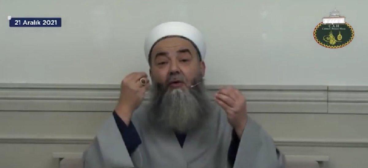 Cübbeli Ahmet Hoca'dan üçüncü doz aşı çağrısı