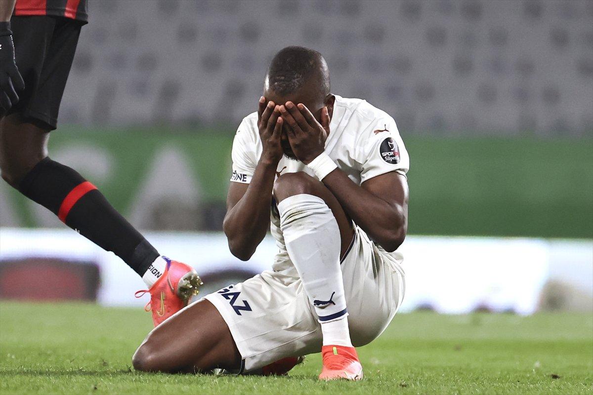 Zeki Murat Göle: Fenerbahçe olarak zor bir süreçteyiz