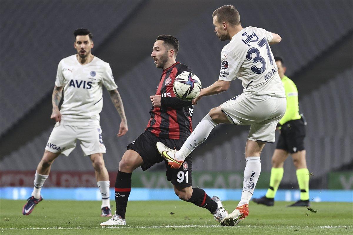 Jose Sosa: Maçla ilgili söylenecek bir şey yok