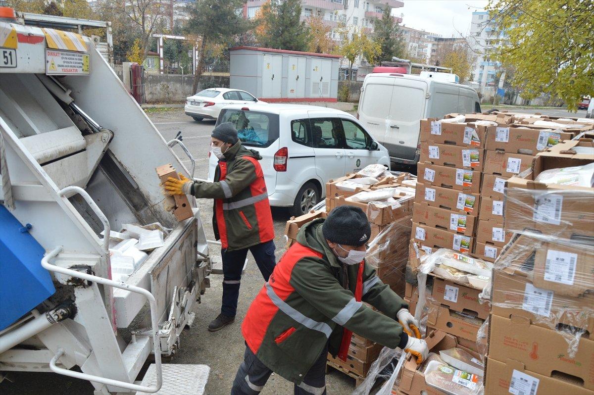 Diyarbakır'da tarihi geçmiş 4 ton 200 kilogram hindi etine el konuldu