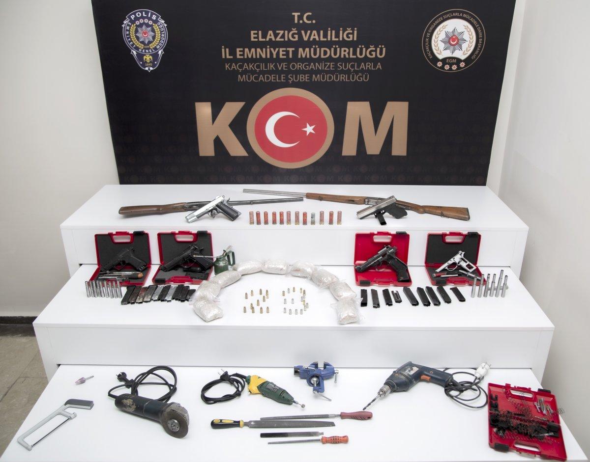 Elazığ’da Tırpan Operasyonu: 9 gözaltı