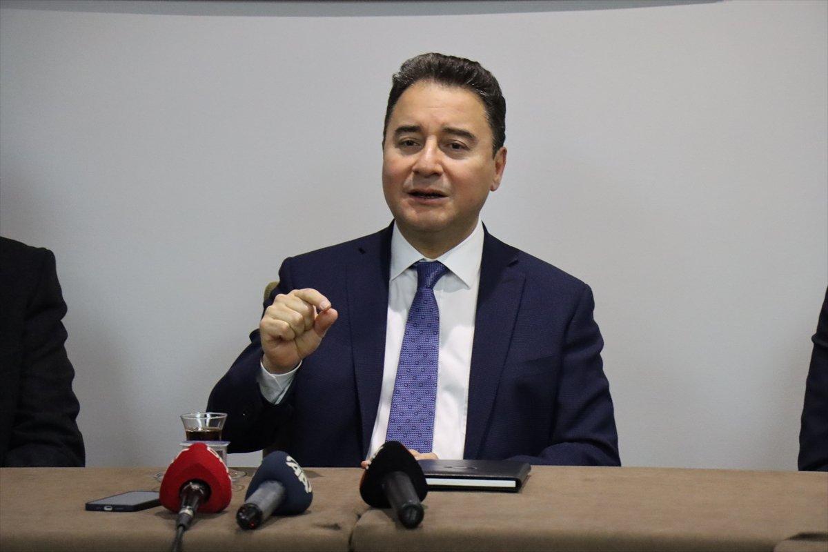 Ali Babacan: Bu kadar büyük gidiş geliş ekonomiye çok ağır gelir