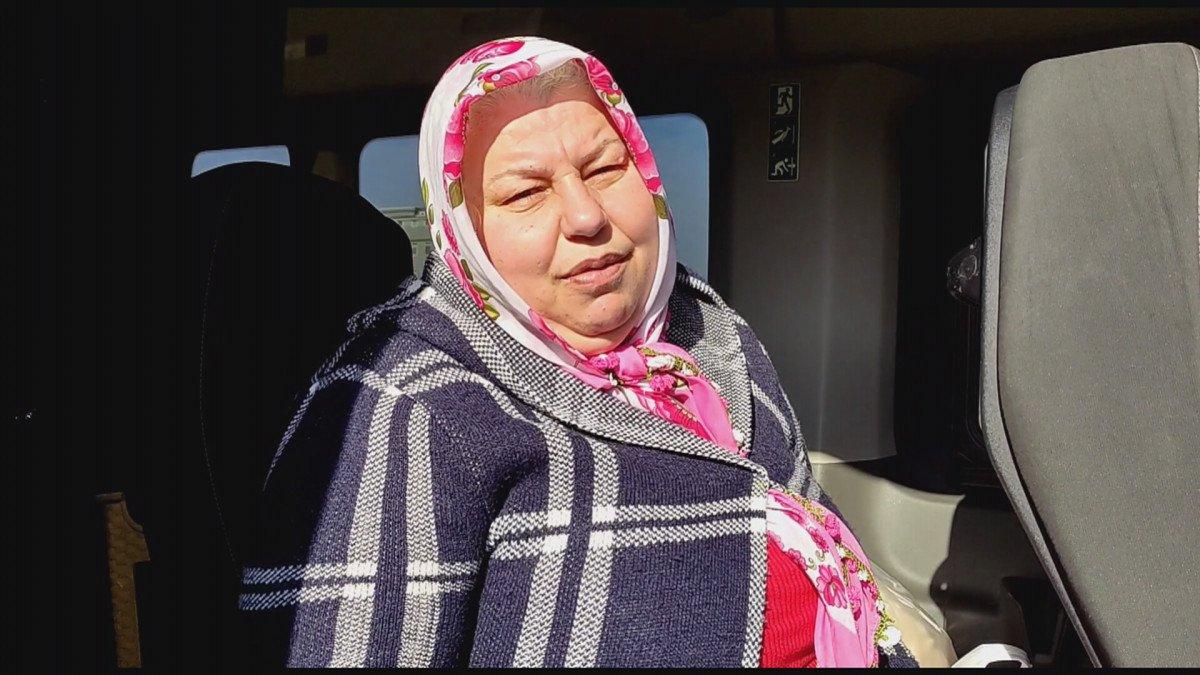 Sultangazi’de sevgilisi tarafından sokağa atılan kadına cemaatten yardım