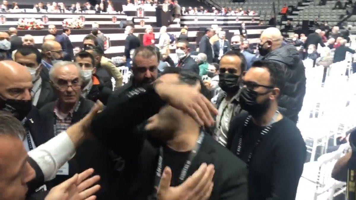 Beşiktaş kongresinde kavga çıktı