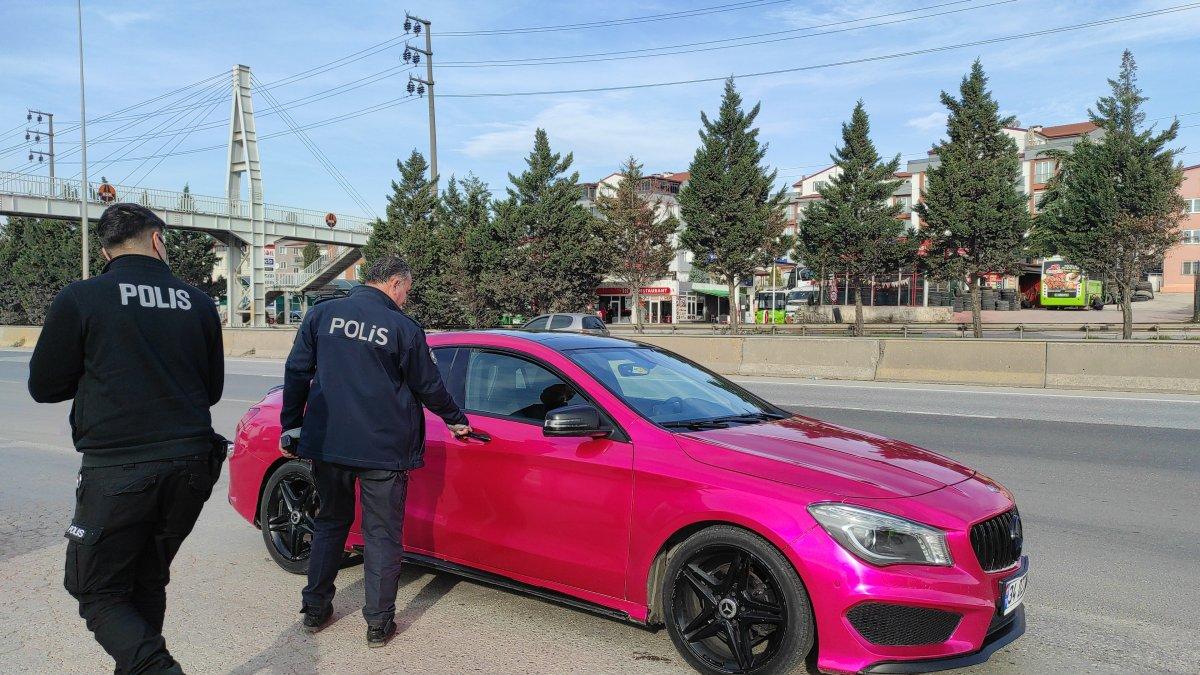 Kocaeli'de milyonluk otomobilde metamfetamin ele geçirildi