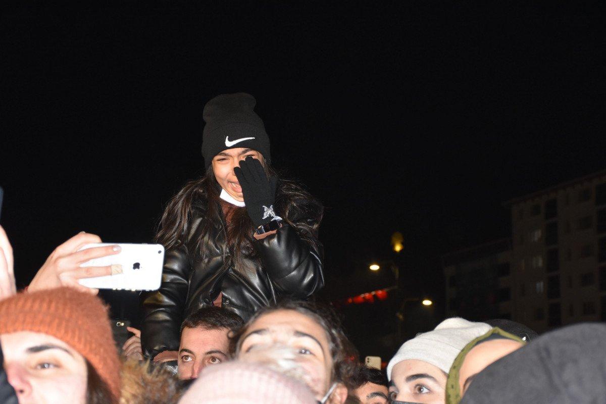 Sivas’ta eksi 11 derecede konser