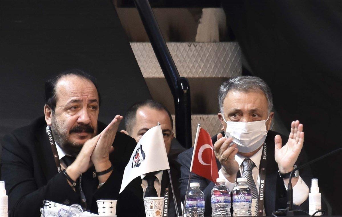 Beşiktaş'ta Ahmet Nur Çebi ve yönetimi mali ve idari yönden ibra edidi