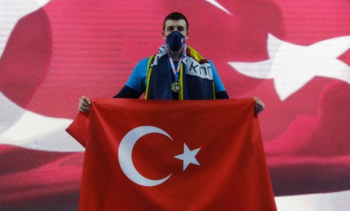 Emre Sakçı'dan dünya rekoru