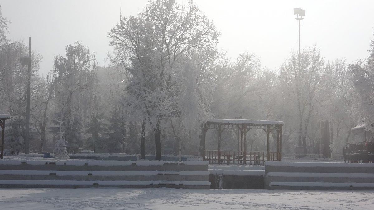 Ardahan'da dondurucu soğuk: Eksi 22 derece