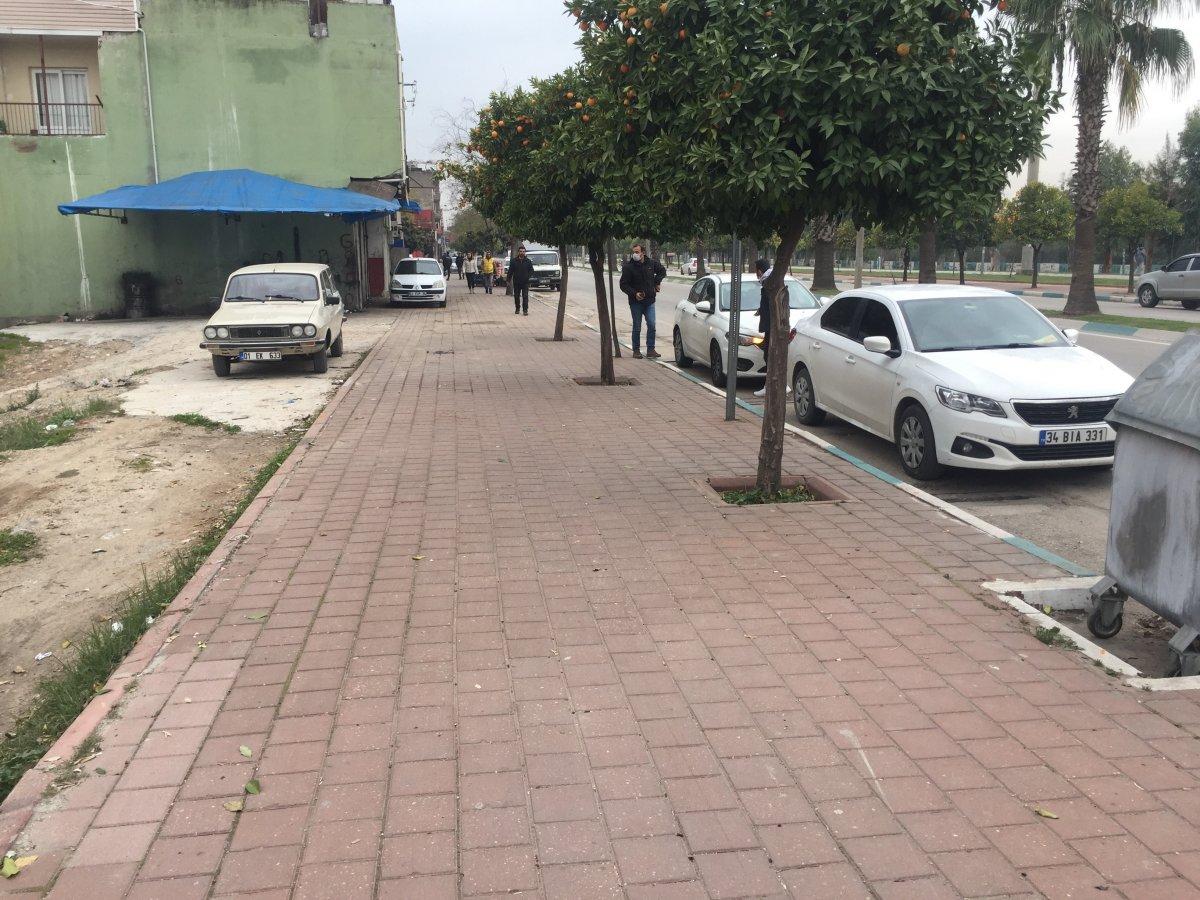 Adana'da kayınbabasının evini bıçakla basan damat darbedildi