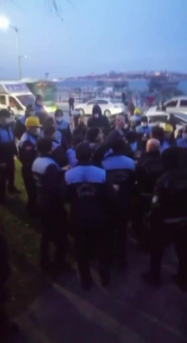 Üsküdar'daki kafeler için yıkım kavgası