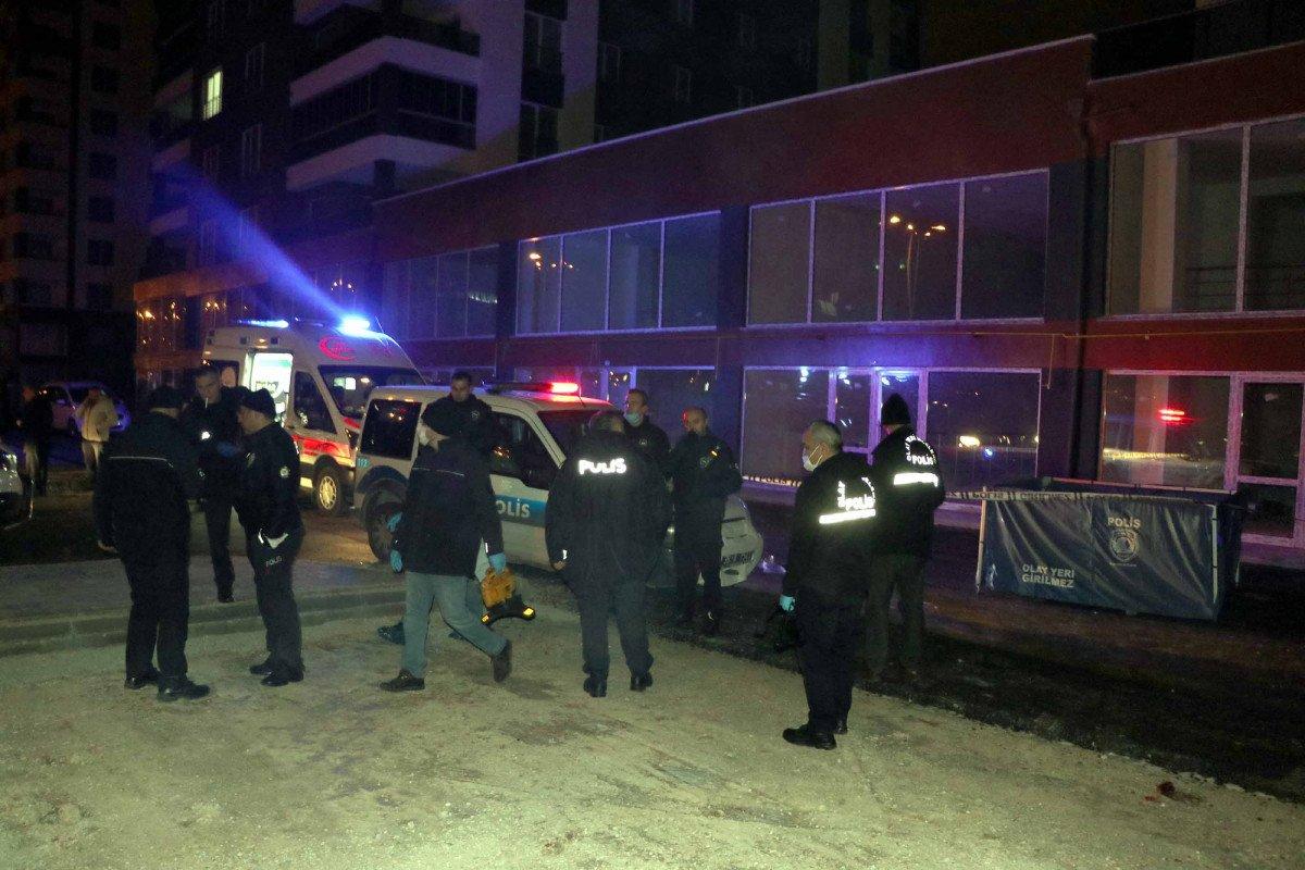 Kayseri'de 13'üncü kattan düşen kadın yaşamını yitirdi