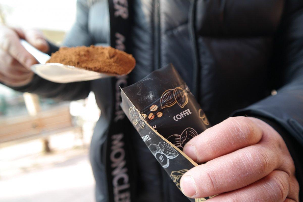 Kahveye gelen zamla 50 gramlık paketler raflarda yerini aldı