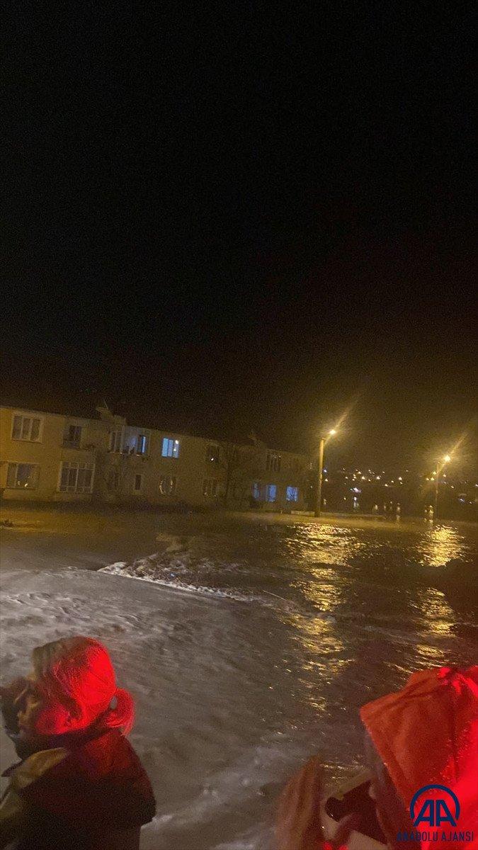 Edirne'nin Uzunköprü ilçesinde dere taştı