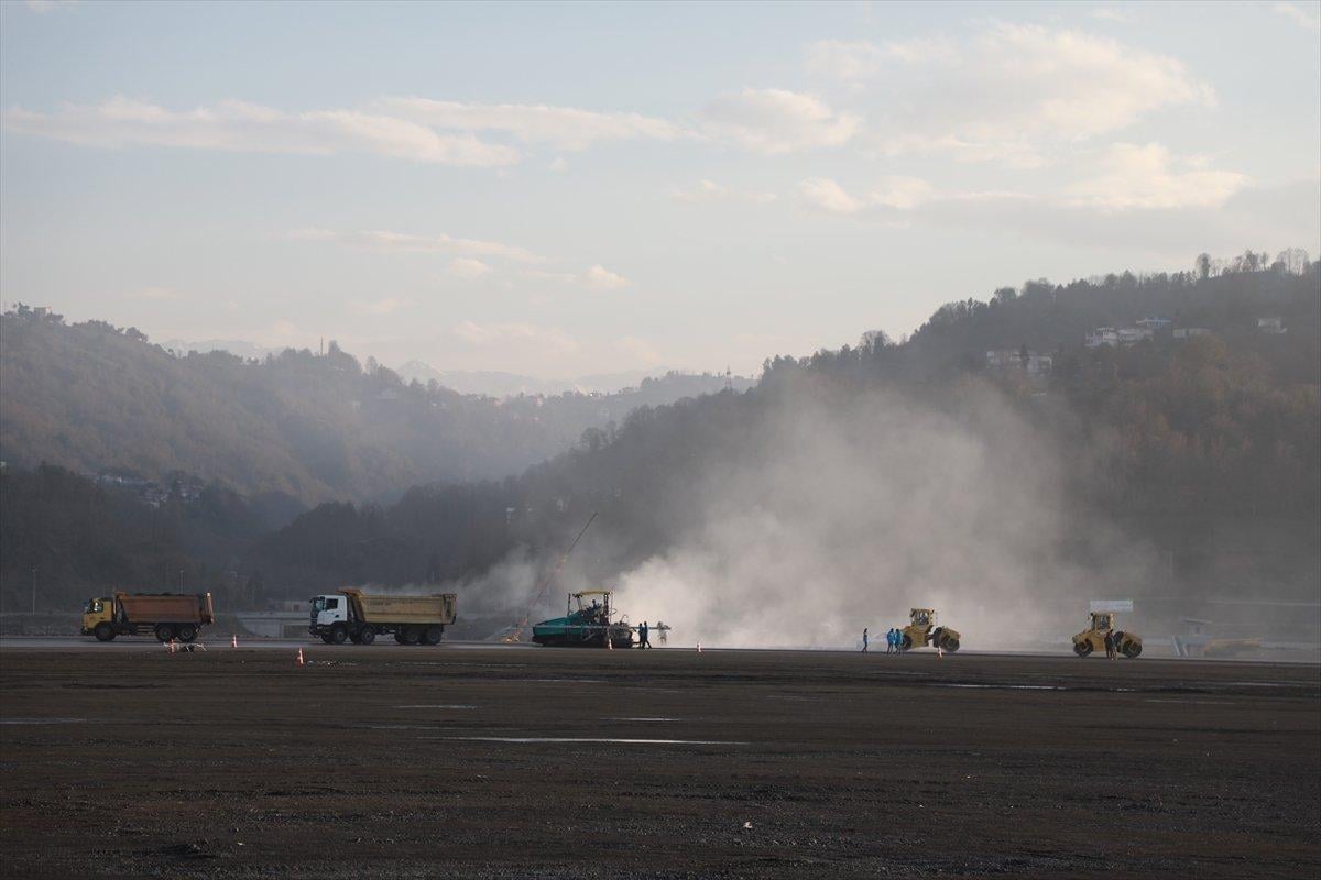 Rize-Artvin Havalimanı'nda yürütülen çalışmalarda son durum