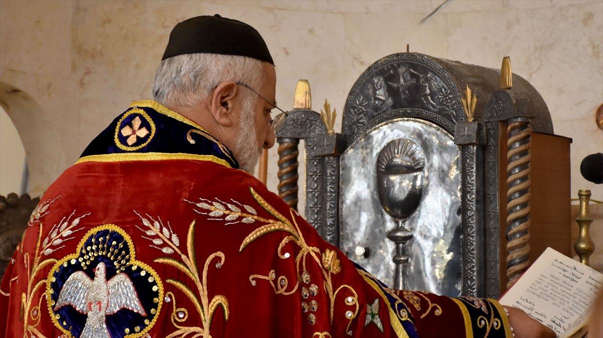 Terörden temizlenen Rasulayn'da Noel ayini yapıldı