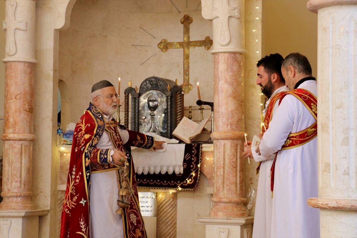 Terörden temizlenen Rasulayn'da Noel ayini yapıldı