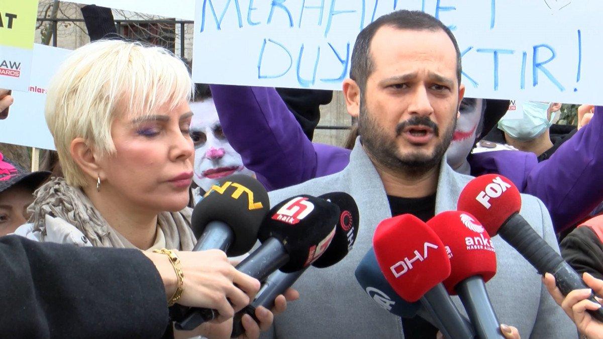 Beşiktaş'ta sokak köpekleri için eylem