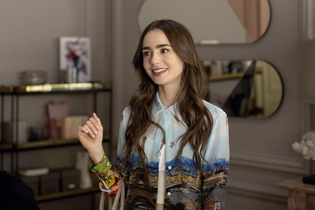 Emily in Paris'in başrolü Lilly Collins hakkında şaşırtan gerçekler