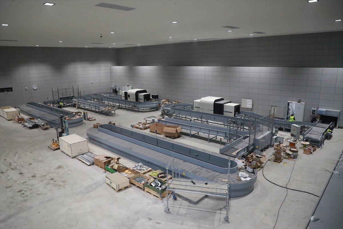 Rize-Artvin Havalimanı'nda yürütülen çalışmalarda son durum