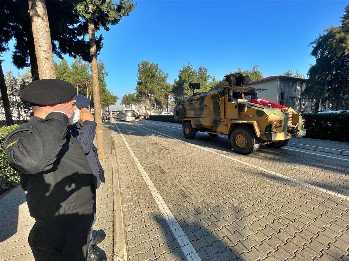 Suriye'den yurda dönen komandolar törenle karşılandı