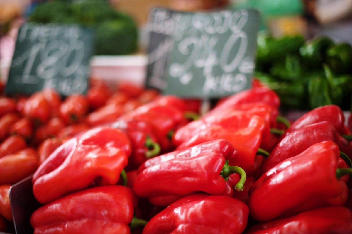 Pürüzsüz bir cilt için 7 faydalı besin