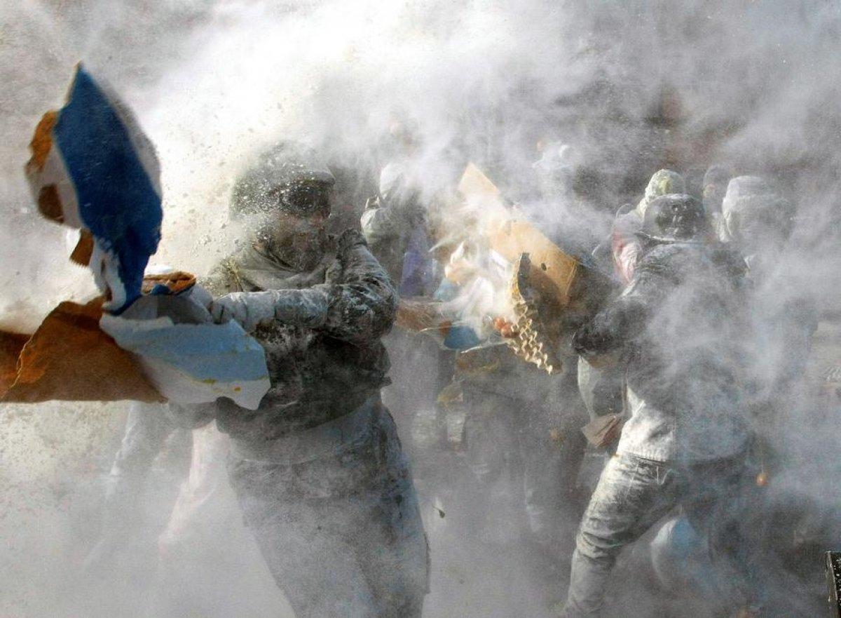 İspanya'da 2 asırlık Un Savaşları festivali