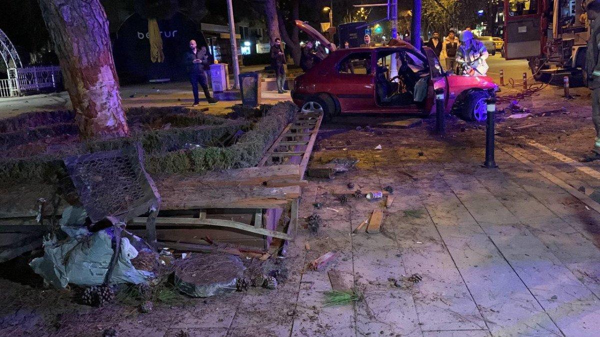 Kadıköy'de korkunç kaza