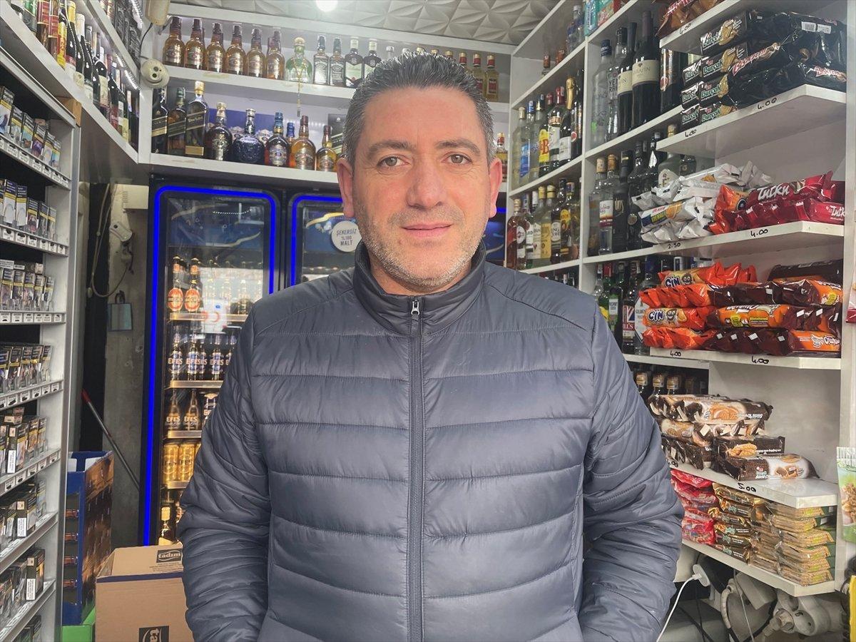 Değnekçiler hem vatandaşı hem esnafı mağdur ediyor