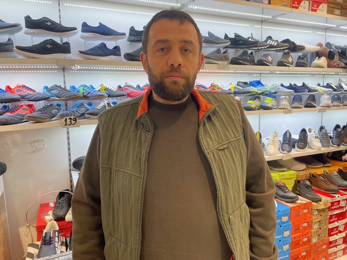 Değnekçiler hem vatandaşı hem esnafı mağdur ediyor