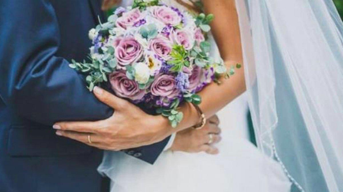 İstanbul'da düğün gecesi eşinden dayak yiyen damat boşanma davası açtı