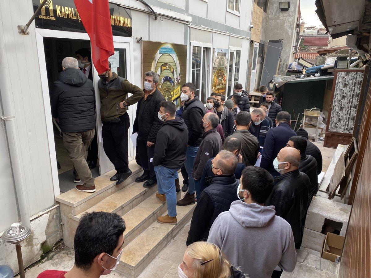 Kapalıçarşı esnafına hatırlatma dozu