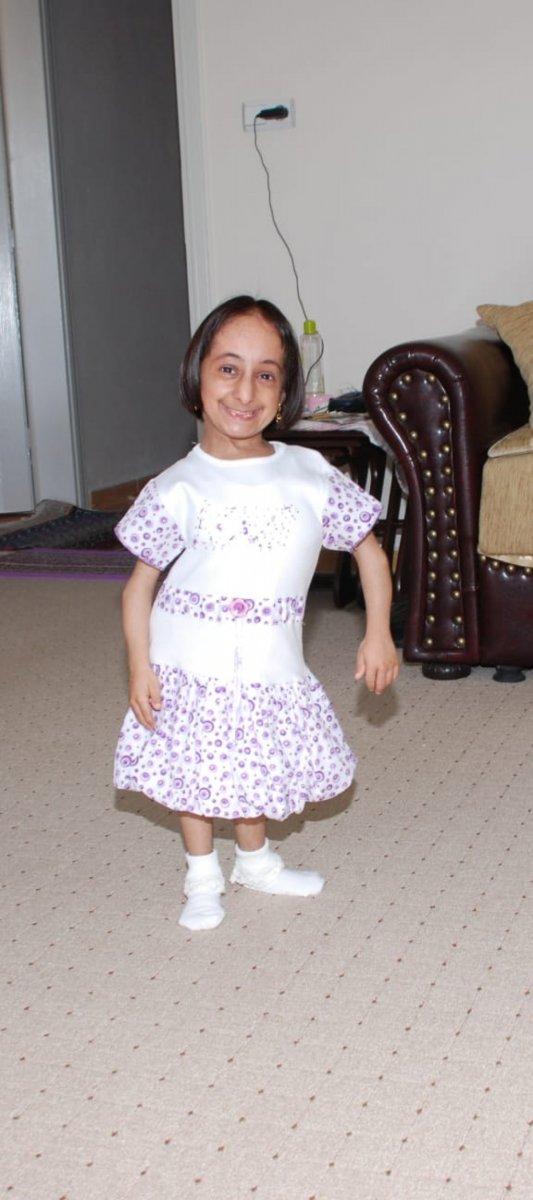 Türkiye'nin en kısa boylu kadını öldü