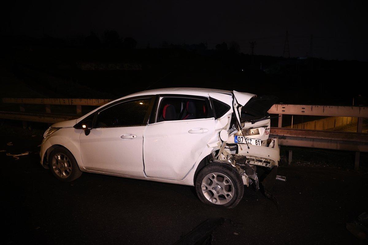 TEM Otoyolu'nda kaza: 1'i ağır 2 yaralı