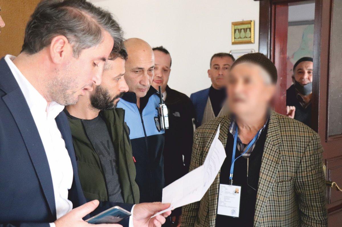 Düzce'de sahte evrakla cami adına para toplayanlar suçüstü yakalandı