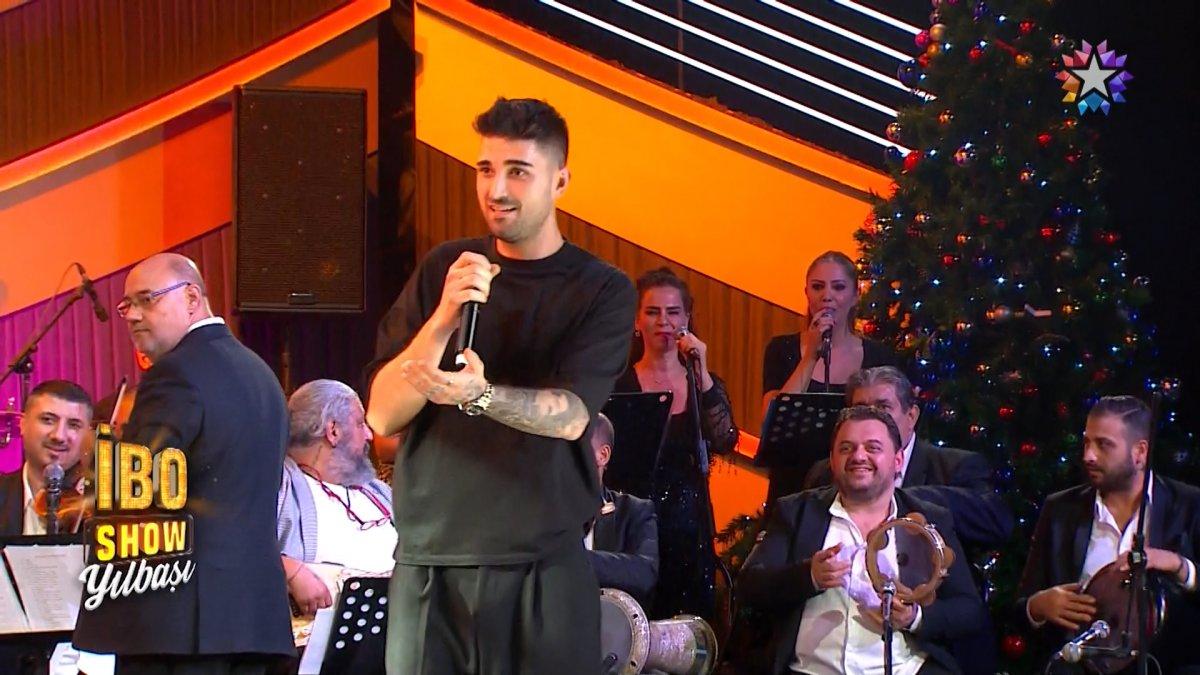 İbrahim Tatlıses ve oğlu İdo'dan yılbaşı düeti