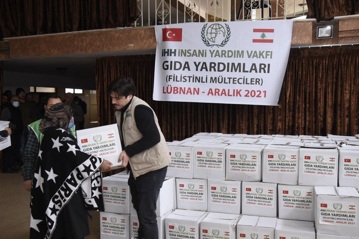 İHH'dan Lübnan'da insani yardım dağıtımı