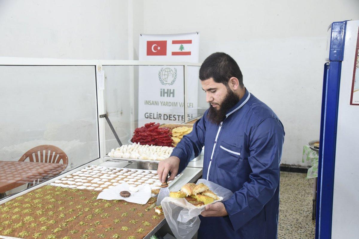 İHH'dan Lübnan'da insani yardım dağıtımı