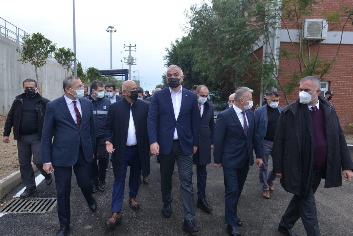 Mehmet Nuri Ersoy: Turizmde bu yıl 24 milyar dolar gelir yakaladık