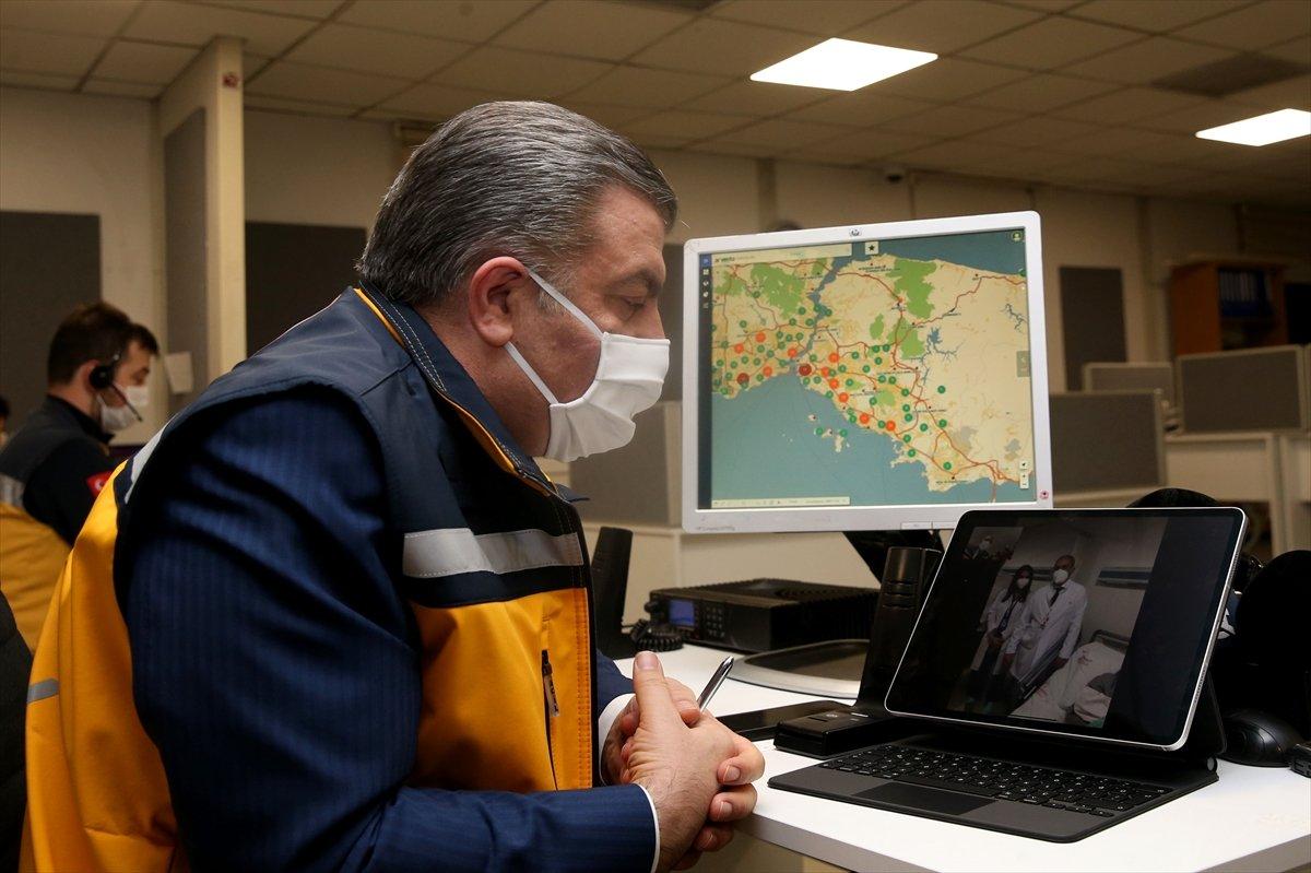 Bakan Koca İstanbul'dan sağlık çalışanlarına seslendi