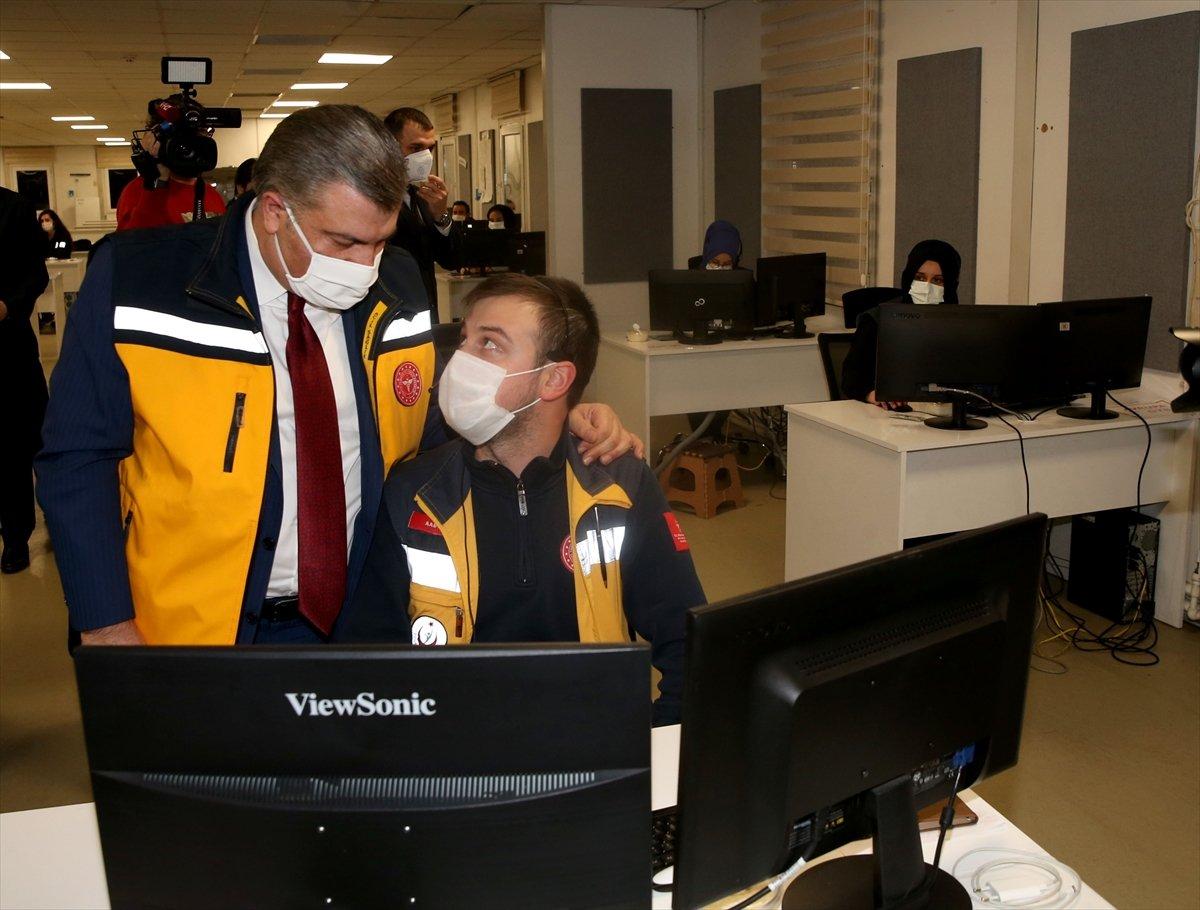 Bakan Koca İstanbul'dan sağlık çalışanlarına seslendi