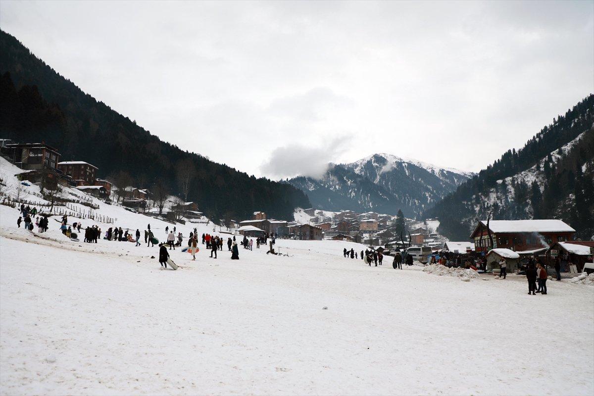 Ayder'de yılbaşı yoğunluğu
