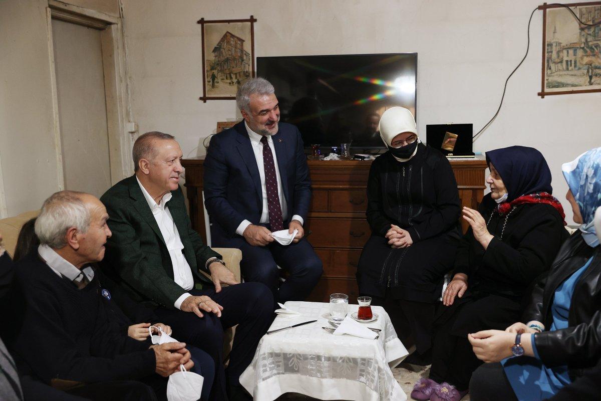 Cumhurbaşkanı Erdoğan, Hatem Kurt’u evinde ziyaret etti