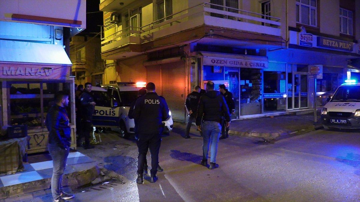 Adana’da kavgaya müdahale eden polis bıçaklandı