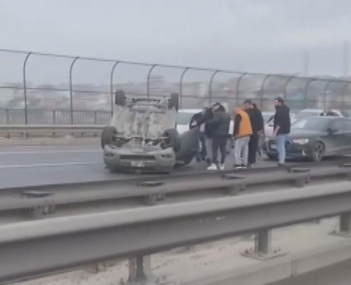 Başakşehir’de makas atan sürücü başka araca çaptı