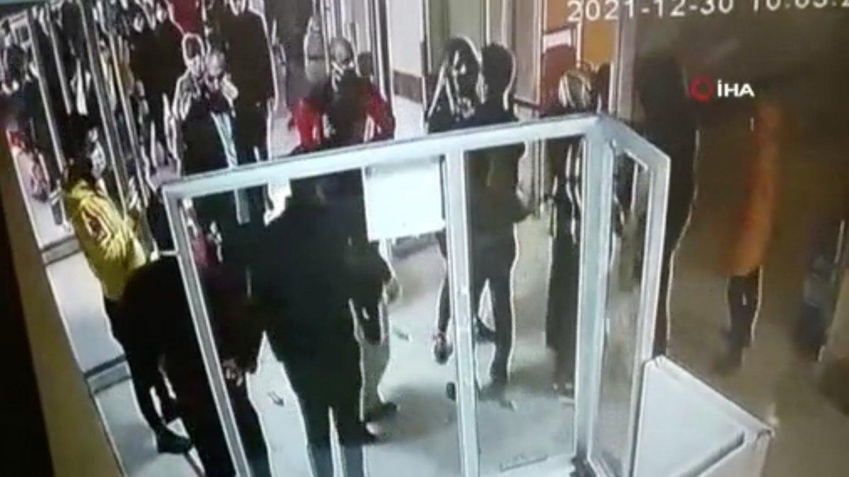 Avcılar'da hastane acilinde güvenliği döven hasta yakını yakalandı