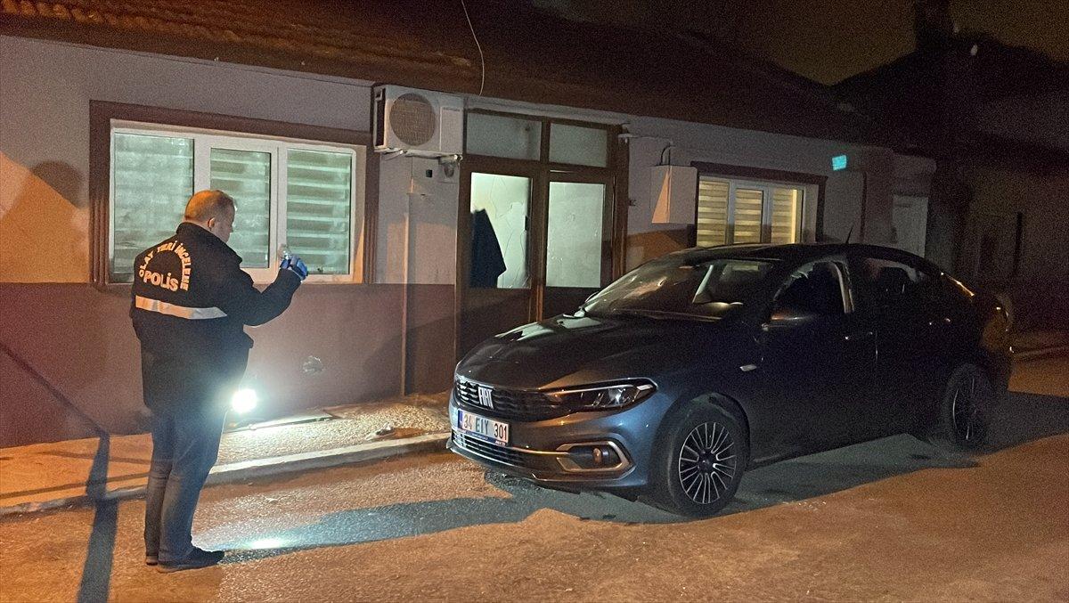 Edirne'de kavgayı ayırmaya çalışırken silahla vuruldu