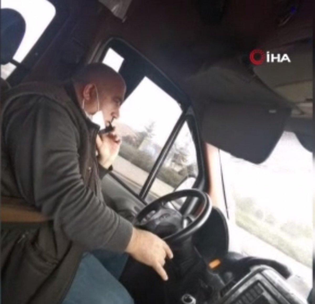 Ankara'da bazı dolmuş şoförlerinin rahat tavırları dikkat çekti