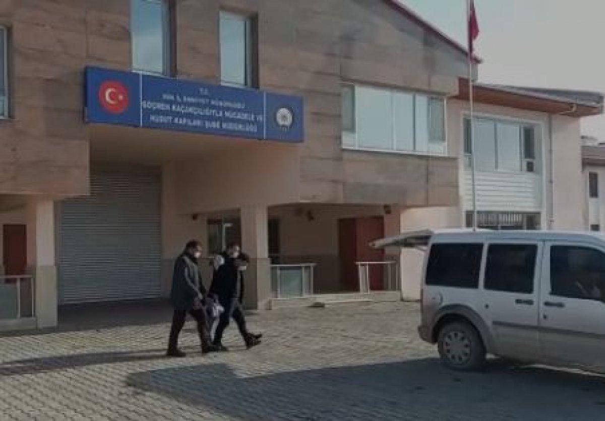 Van'da 8 göçmen kaçakçılığı organizatörü yakalandı